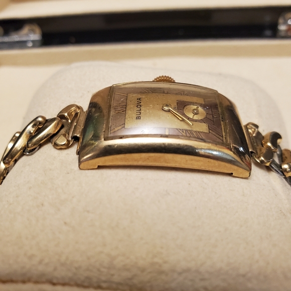 Vintage 10K G.F. Bulova Wristwatch - Picture 6 of 9